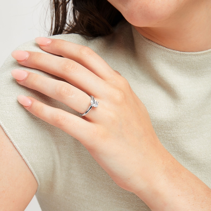 Main Image 4 of Previously Owned Lab-Grown Diamonds Oval-Cut Solitaire Engagement Ring 1 ct tw 14K White Gold (F/SI2)