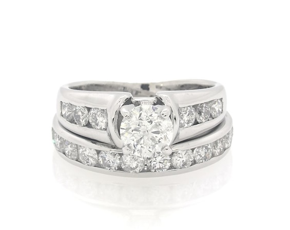Previously Owned Round-Cut Diamond Bridal Set 1-7/8 ct tw 14K White Gold Size 5.5