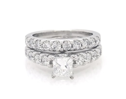 Previously Owned Princess-Cut Diamond Bridal Set 2 ct tw 14K White Gold Size 5.25