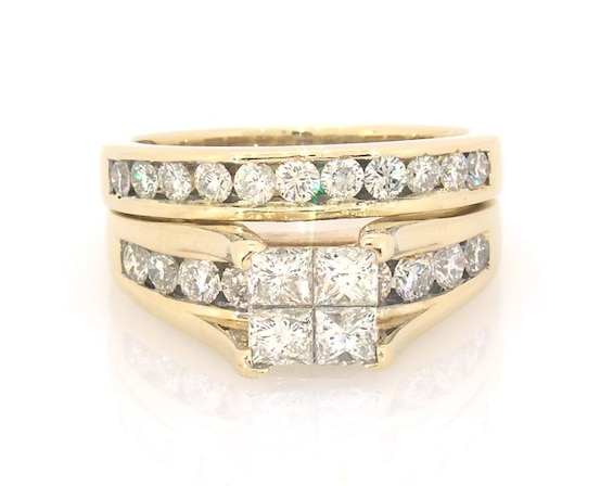 Previously Owned Princess-Cut Quad Diamond Bridal Set 1-7/8 ct tw 14K Yellow Gold Size 7.75
