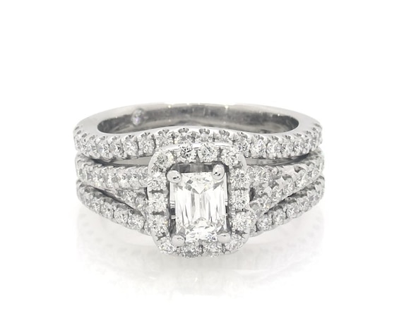 Previously Owned THE LEO Diamond Emerald-Cut Bridal Set 1-1/3 ct tw 14K White Gold Size 5