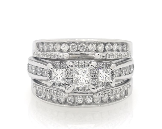 Previously Owned Princess-Cut Diamond Three-Stone Bridal Set 1-1/ ct tw 14K White Gold Size