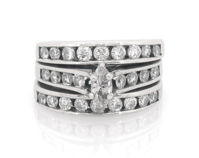 Main Image 1 of Previously Owned Marquise-Cut Diamond Bridal Set 1-1/3 ct tw 14K White Gold Size 4.75