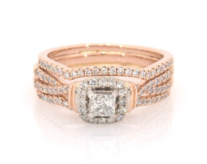 Main Image 1 of Previously Owned Princess-Cut Diamond Halo Bridal Set 7/8 ct tw 14K Two-Tone Gold Size 7.75