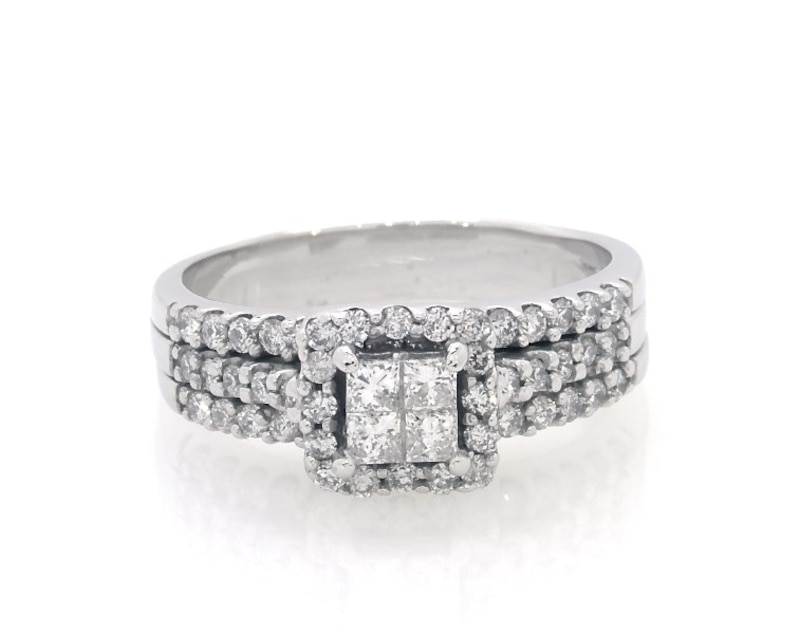Main Image 1 of Previously Owned Diamond Bridal Set 3/4 ct tw Princess-cut 14K White Gold Size 6