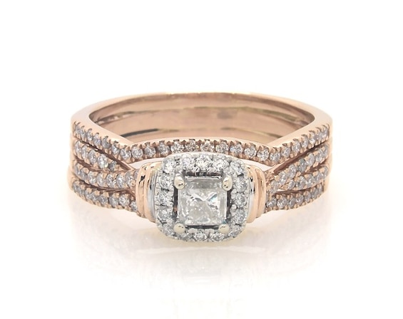 Previously Owned Princess-Cut Diamond Halo Bridal Set 7/8 ct tw 14K Two-Tone Gold Size 9.25