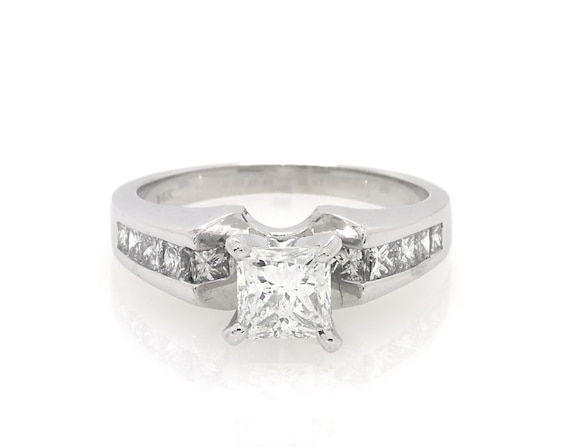Previously Owned Princess-Cut Diamond Engagement Ring 1-3/8 ct tw 14K White Gold Size 7