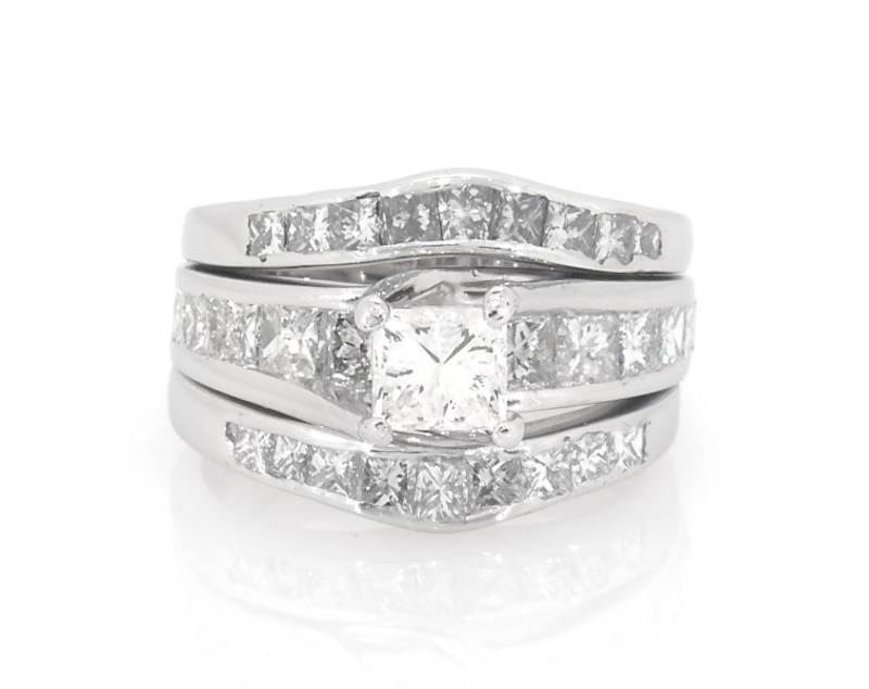 Main Image 1 of Previously Owned Princess-Cut Diamond Bridal Set 2-3/4 ct tw 14K White Gold Size 6