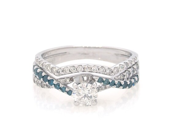 Previously Owned Round-Cut White & Blue Diamond Bridal Set 7/8 ct tw 14K White Gold Size 6.75