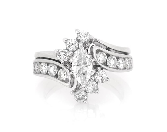 Previously Owned Marquise-Cut Diamond Bridal Set 1-3/8 ct tw 14K White Gold 6.25
