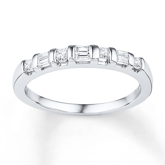 Previously Owned Anniversary Band 1/4 ct tw Diamonds 10K White Gold