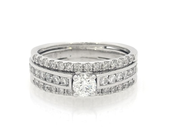 Previously Owned Round-Cut Diamond Bridal Set 1-1/8 ct tw 14K White Gold Size 6