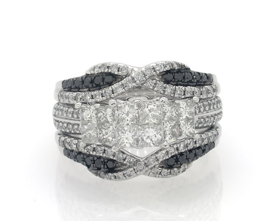 Previously Owned White & Black Multi-Diamond Bridal Set 1-3/8 ct tw 14K White Gold Size 5