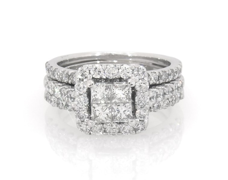 Main Image 1 of Previously Owned Princess-Cut Quad Diamond Bridal Set 1-3/8 ct tw 14K White Gold Size 4.5