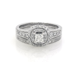 Previously Owned Princess-Cut Diamond Double Halo Bridal Set 7/8 ct tw 14K White Gold Size 5.25