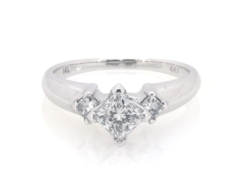 Main Image 1 of Previously Owned Tilted Princess-Cut Diamond Three-Stone Engagement Ring 7/8 ct tw 14K White Gold Size 6.25