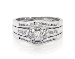 Previously Owned Princess-Cut Diamond Three-Stone Bridal Set 5/8 ct tw 14K White Gold Size 7.5
