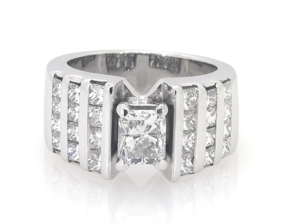 Previously Owned Asscher-Cut Diamond Engagement Ring 2-3/4 ct tw 14K White Gold Size 6.25