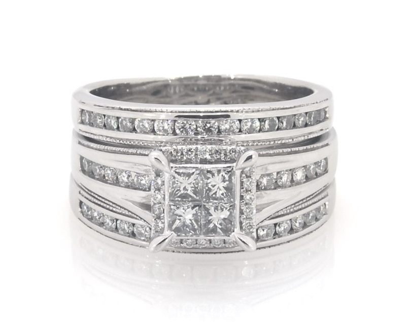 Main Image 1 of Previously Owned Princess-Cut Quad Diamond Halo Bridal Set 1-1/6 ct tw 14K White Gold Size 8.5