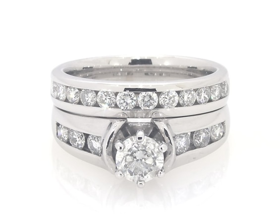 Previously Owned Round-Cut Diamond Bridal Set 1-1/2 ct tw 14K White Gold Size 5.75