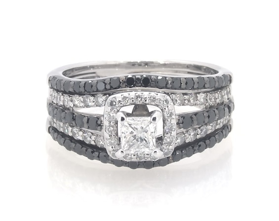 Previously Owned Black & White Diamond Bridal Set 1-1/4 ct tw Princess & Round-Cut 14K White Gold Size 6