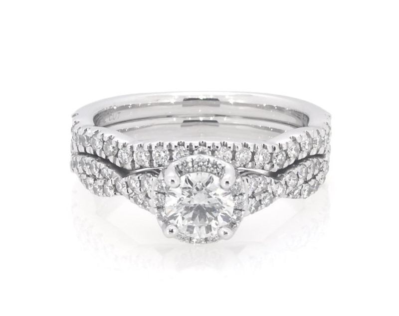 Main Image 1 of Previously Owned Round-Cut Diamond Halo Twist Shank Bridal Set 7/8 ct tw 14K White Gold Size 5.25