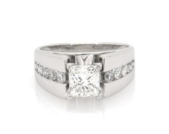 Previously Owned Princess-Cut Diamond Engagement Ring 2 ct tw 14K White Gold Size 7.25