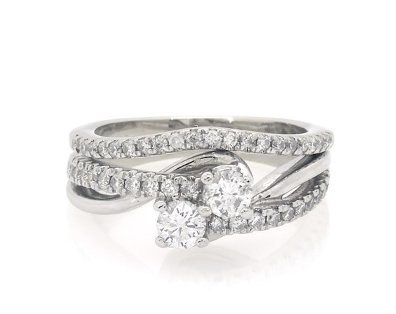 Previously Owned Round-Cut Diamond Bridal Set 1/2 ct tw 14K White Gold Size 5