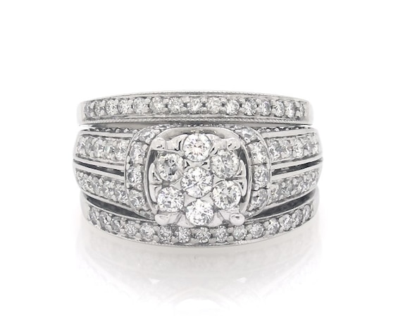 Previously Owned Round-Cut Multi-Diamond Bridal Set 1-3/4 ct tw 14K White Gold Size 7.75