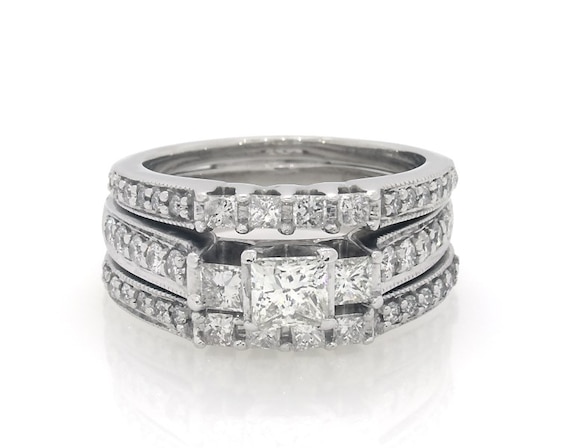 Previously Owned Princess-Cut Three-Stone Diamond Bridal Set 1-1/6 ct tw 14K White Gold Size 5.25