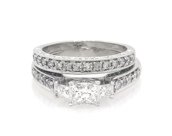 Previously Owned Princess-Cut Three-Stone Diamond Bridal Set 1 ct tw 14K White Gold Size 5.25