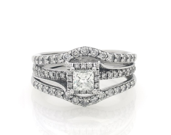 Previously Owned Princess-Cut Diamond Halo Bridal Set 1-1/8 ct tw 14K White Gold Size 7.25