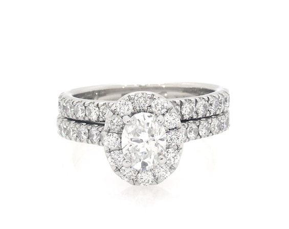 Previously Owned Neil Lane Oval-Cut Diamond Halo Bridal Set 1-7/8 ct tw 14K White Gold Size
