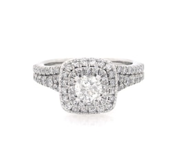 Previously Owned Round-Cut Diamond Halo Bridal Set 7/8 ct tw 14K White Gold Size 4.5