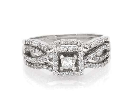 Previously Owned Princess-Cut Diamond Halo Bridal Set 5/8 ct tw 14K White Gold Size 8.75
