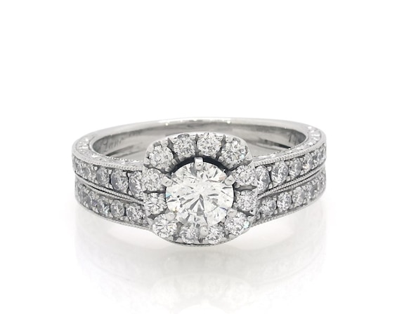 Previously Owned Neil Lane Round-Cut Diamond Bridal Set 1-1/2 ct tw 14K White Gold Size 7.5