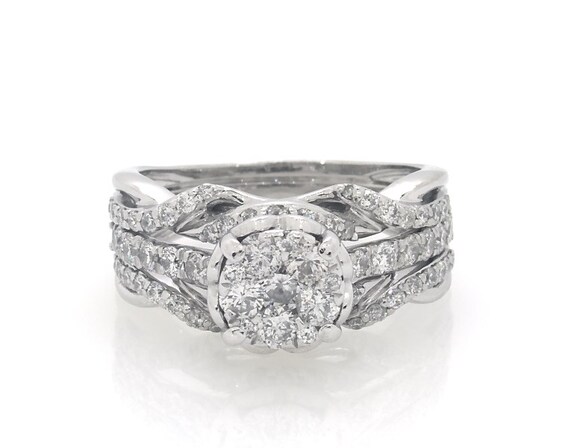 Previously Owned Round-Cut Multi-Diamond Bridal Set 1-1/6 ct tw 14K White Gold Size 5.75