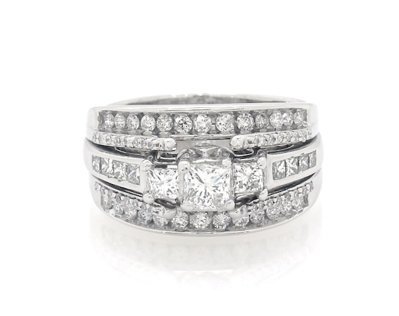 Previously Owned Princess-Cut Diamond Three-Stone Bridal Set 1-3/8 ct tw 14K White Gold Size