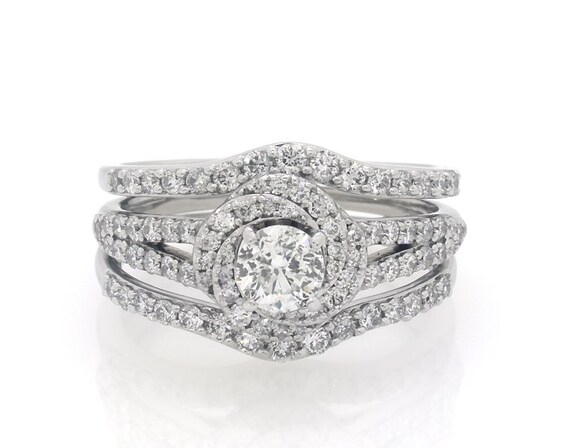 Previously Owned Round-Cut Diamond Swirl Halo Bridal Set 1-3/8 ct tw 14K White Gold Size 7.75