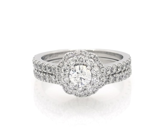 Previously Owned Neil Lane Round-Cut Diamond Flower Frame Bridal Set 1-1/3 ct tw 14K White Gold Size 7