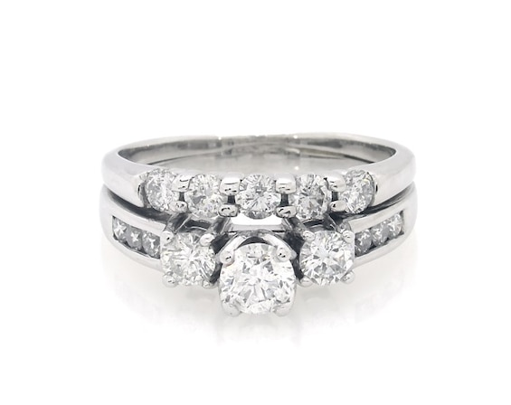 Previously Owned Round-Cut Three-Stone Diamond Bridal Set 1-3/8 ct tw 14K White Gold Size 7.5