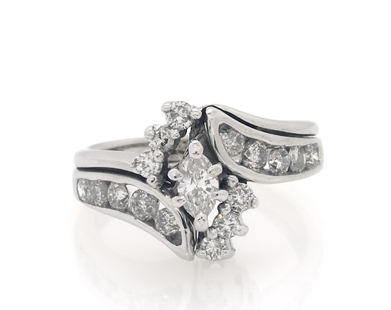 Previously Owned Marquise & Round-Cut Diamond Bridal Set ct tw 14K White Gold Size