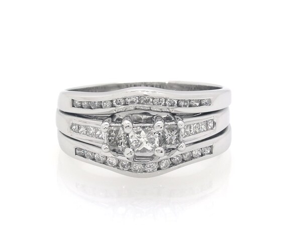 Previously Owned Princess-Cut Three-Stone Diamond Bridal Set 5/8 ct tw 14K White Gold Size 7