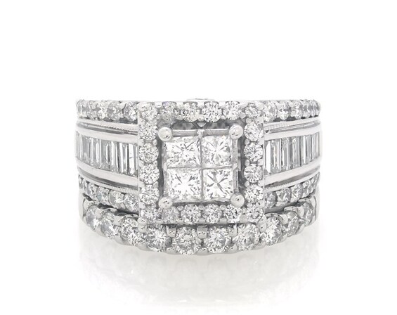 Previously Owned Princess-Cut Quad Diamond Halo Bridal Set 2-1/2 ct tw 14K White Gold Size 7.75