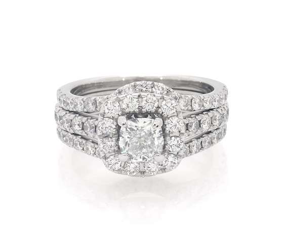 Previously Owned Neil Lane Cushion-Cut Diamond Halo Bridal Set 2 ct tw 14K White Gold Size 6.25