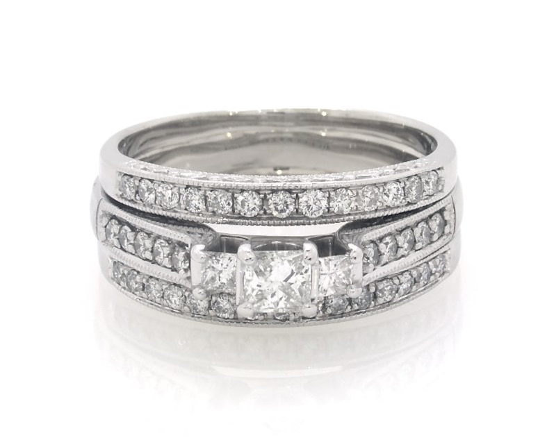 Main Image 1 of Previously Owned Princess-Cut Diamond Three-Stone Bridal Set 1-1/4 ct tw 14K White Gold Size 11