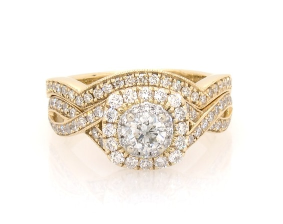 Previously Owned Neil Lane Round-Cut Diamond Double Halo Bridal Set 7/8 ct tw 14K Two-Tone Gold Size 4.75