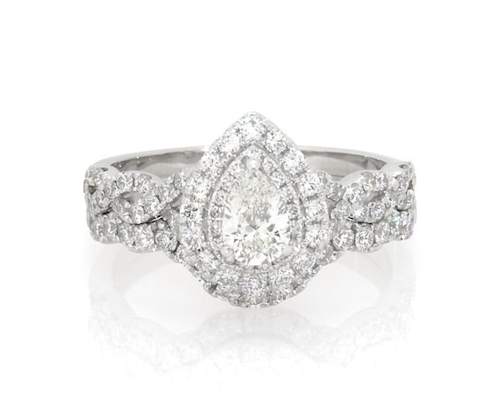 Previously Owned Neil Lane Pear-Shaped Diamond Double Halo Bridal Set 1-5/8 ct tw 14K White Gold 9.75