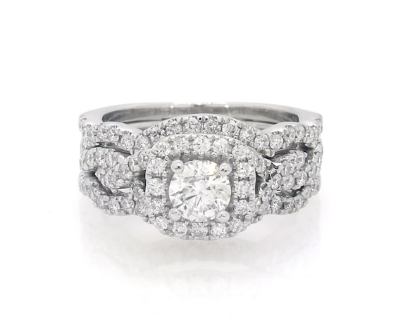 Previously Owned Round-Cut Diamond Cushion Halo Bridal Set 1-1/6 ct tw 14K White Gold Size 5.25