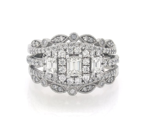 Previously Owned Emerald-Cut Diamond Three-Stone Halo Bridal Set 1-1/4 ct tw 14K White Gold Size 6.75